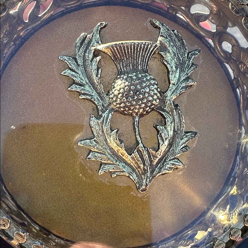 Vintage Ormolu Filigree Jewelry box - Picture 9 of 10
